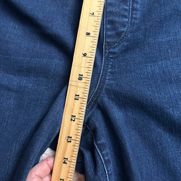 Talbots Flawless Pull-On Jegging 22WP Dark Wash Stretch Denim Comfort Everyday - Picture 7 of 11